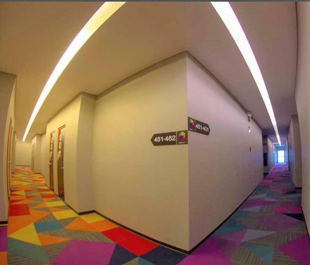 Hotel Glow Point - Mulza Leon Ngoại thất bức ảnh