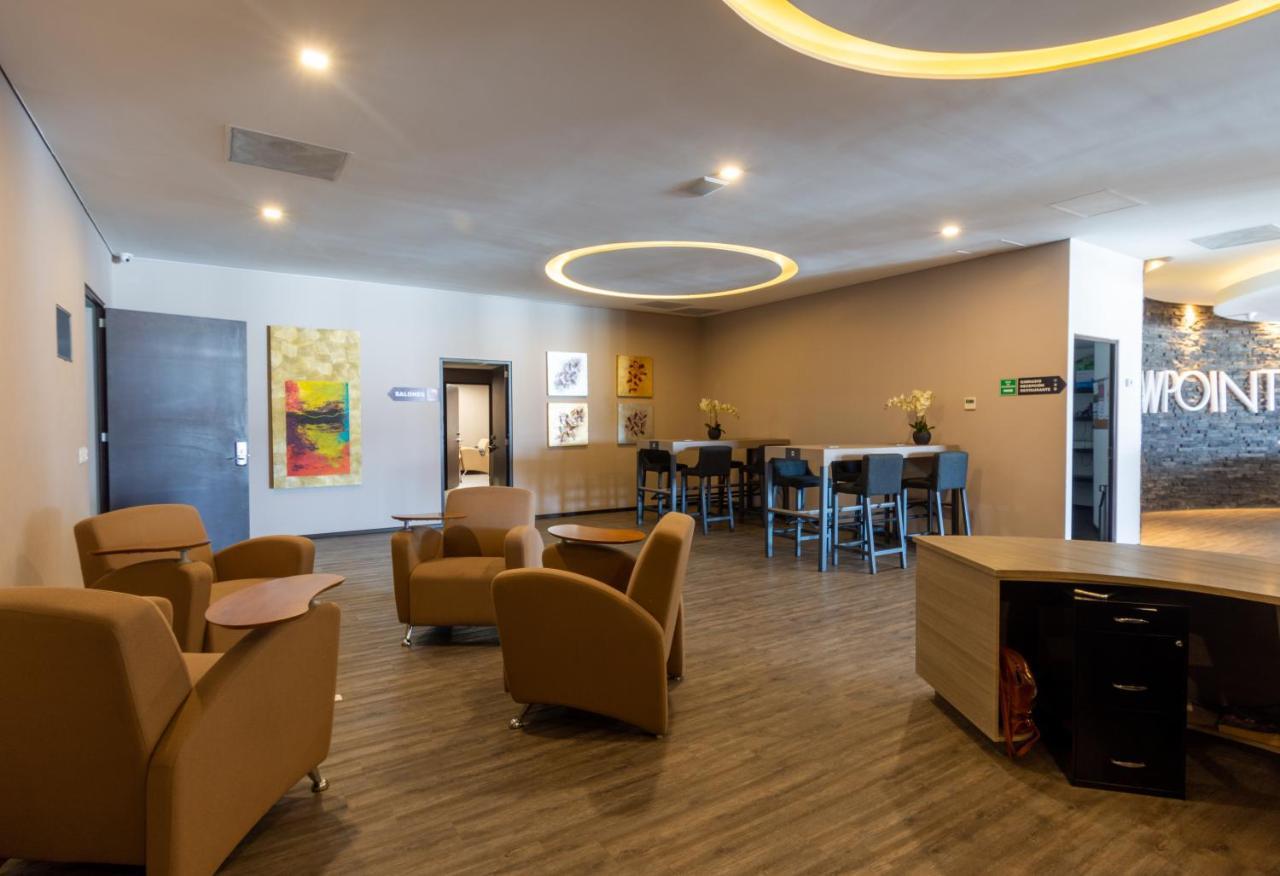 Hotel Glow Point - Mulza Leon Ngoại thất bức ảnh